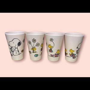 Set Of 4 Eco Friendly Bamboo Peanuts Snoopy & Woodstock Easter Cups.